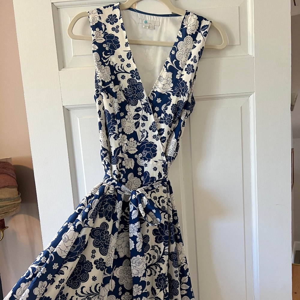Boden 100% Silk Allyson Blue Floral Sleeveless Wrap Midi Dress 10R